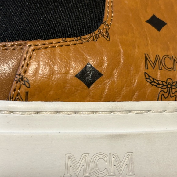 Authentic MCM Men’s Visetos Chelsea boots - Picture 8 of 9